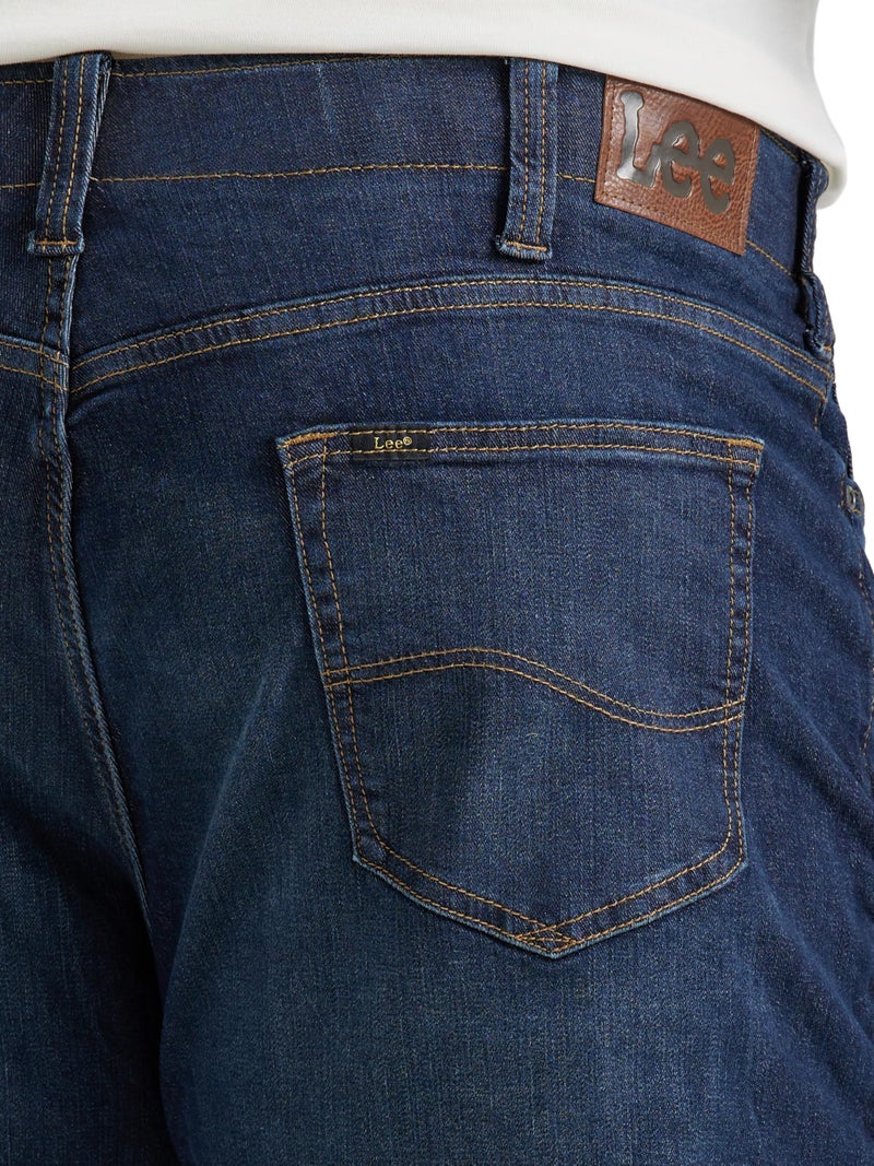 Lee Men's Big & Tall Extreme Motion Athletic Taper Jean Blue Strike 44W x 32L - Image 4